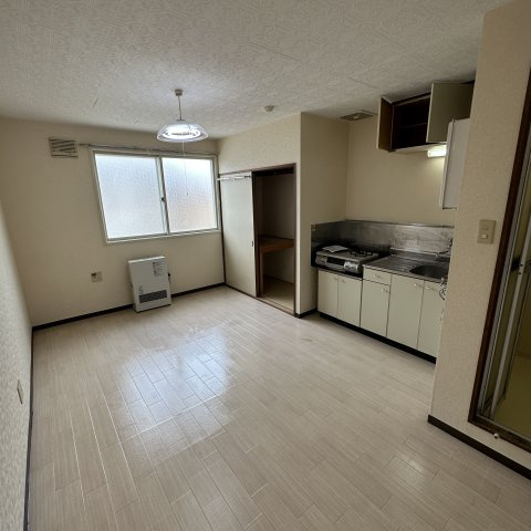 ハイツクリエイトの居間・リビング