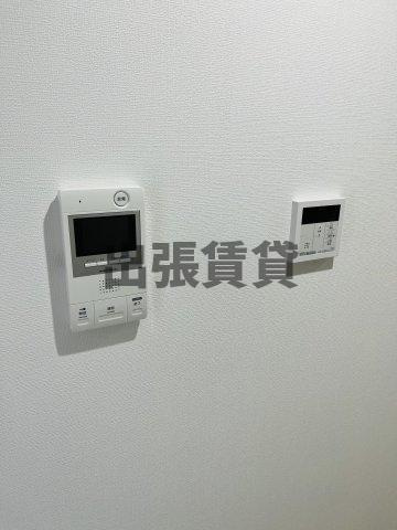 壁掛け58型TV設備！ブルームライフ八田駅前のセキュリティ