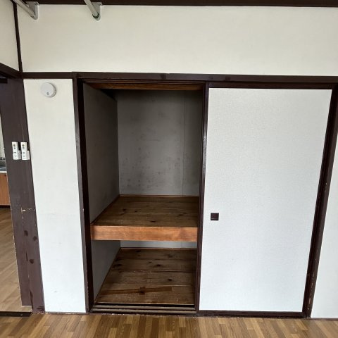高砂ハイツD棟の収納