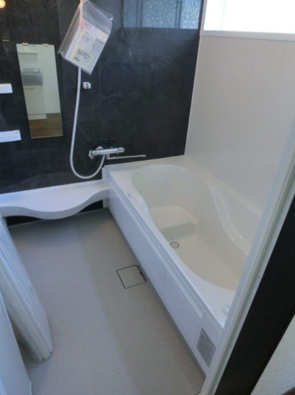 【浴室】 | 玉名市伊倉北方戸建 | 落ち着いた空間のお風呂です