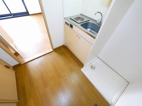 レオパレスウェストコートの設備|室内洗濯機置き場