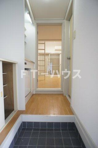 ジュネパレス津田沼第1の玄関