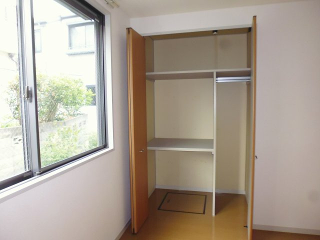 シャーメゾンアナナス（B）の収納