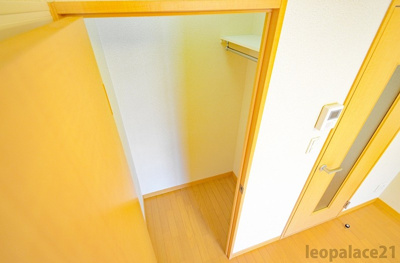 【収納】 | アドバンストライフ | ウォークインクローゼット　同タイプ室内※参考写真