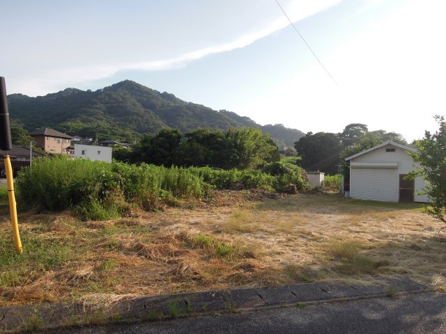 神島1貸地貸倉庫の外観