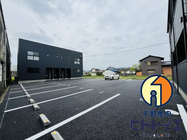 ラブーム馬場の駐車場
