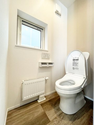 【トイレ】 | 北区新琴似1-6 新築後未使用 RC造 | お掃除のしやすい洗浄便座一体型トイレ♪