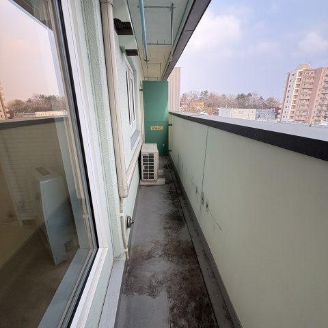 第１０ハトヤビルのバルコニー