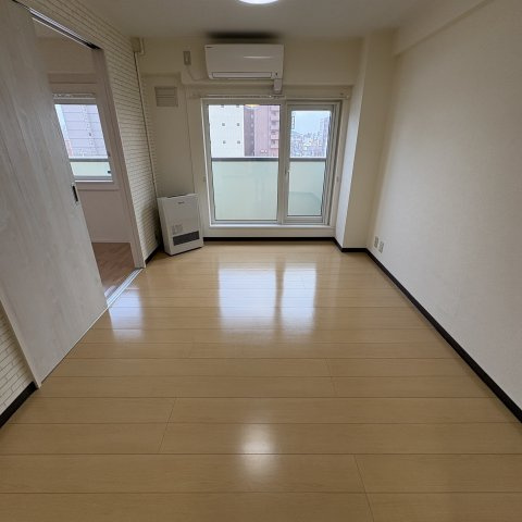 第１０ハトヤビルの居間・リビング