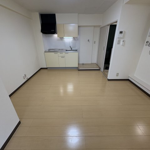 第１０ハトヤビルの居間・リビング