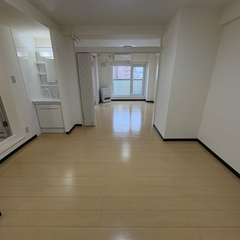 第１０ハトヤビルの居間・リビング