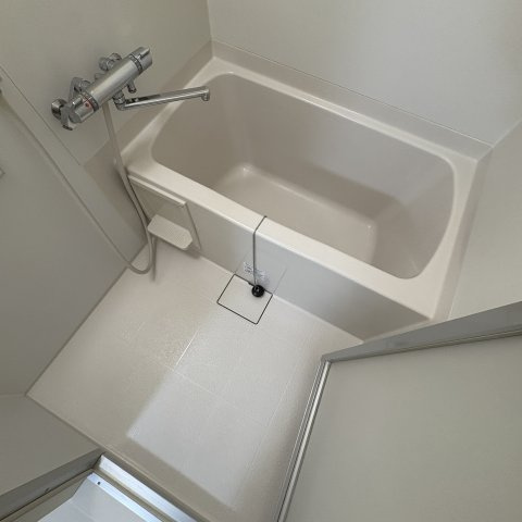 第１０ハトヤビルの浴室