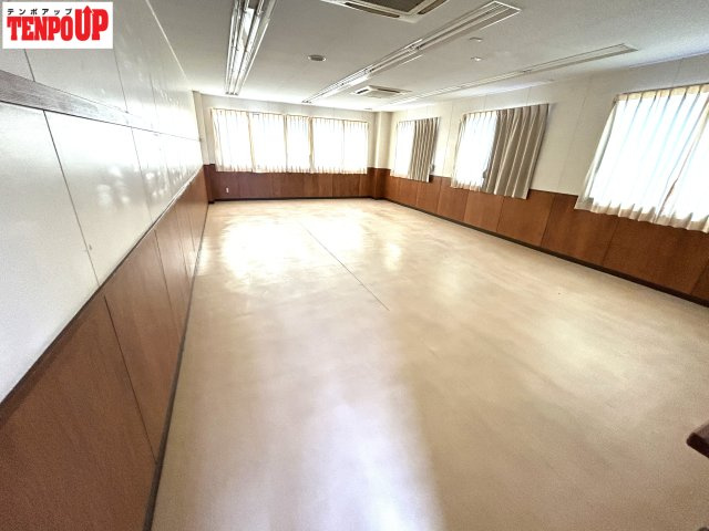 天白区池場１丁目貸店舗のロビー