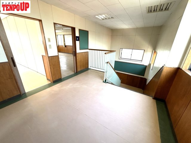 天白区池場１丁目貸店舗のロビー