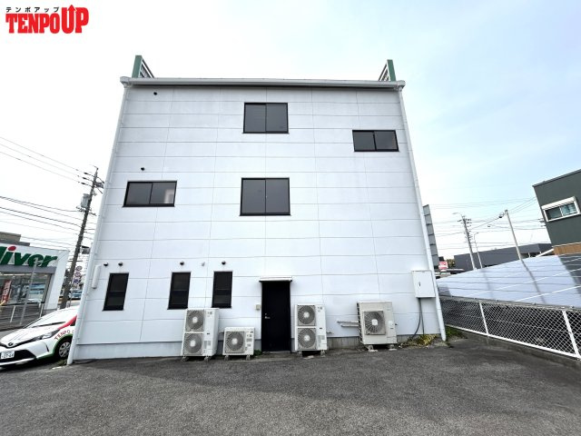 天白区池場１丁目貸店舗の外観