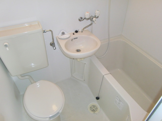 アーバンヴィレッジ篠原本町の浴室