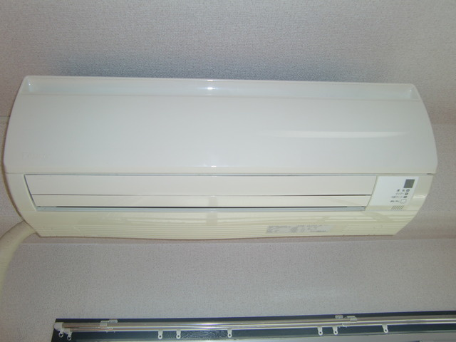 アーバンヴィレッジ篠原本町の設備|エアコン
