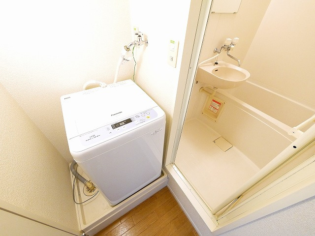 レオパレス秋桜の設備|洗濯機