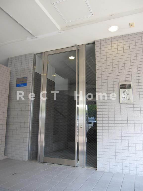 アルジャントゥールのエントランス