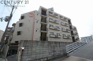 甲子園口パークマンションの外観