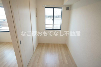 【バルコニー】 | シャインプレイス | インナーバルコニー　※写真は別号室