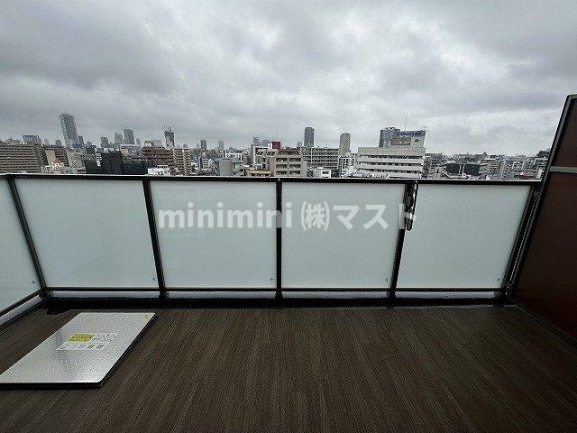 プレジオ阿波座のバルコニー