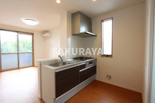 シャーメゾンアイリスのキッチン|現況と異なる場合がございます。