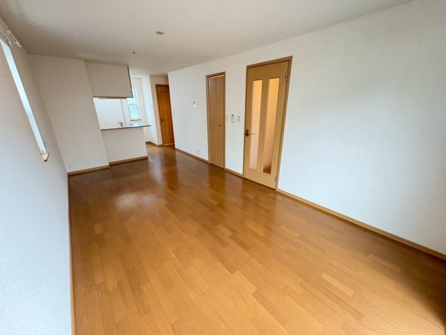 サンライズⅤの居間・リビング