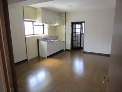 【居間・リビング】 | シャトレ冨永Ⅴ