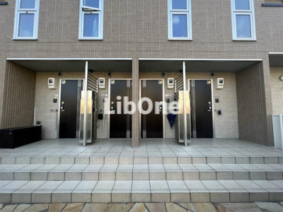 【エントランス】 | ホーンハピネス