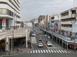 セブン-イレブン 横須賀追浜駅前店まで290ｍ