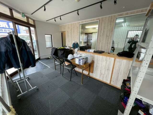 橋目町 小笠原様店舗の内装