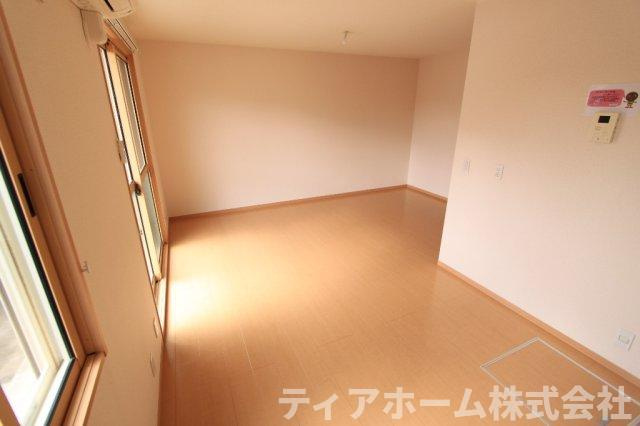 アドゥニスハイツC棟の内装