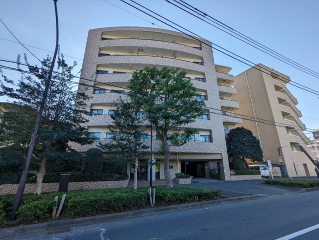 朝日パリオ国分寺の外観