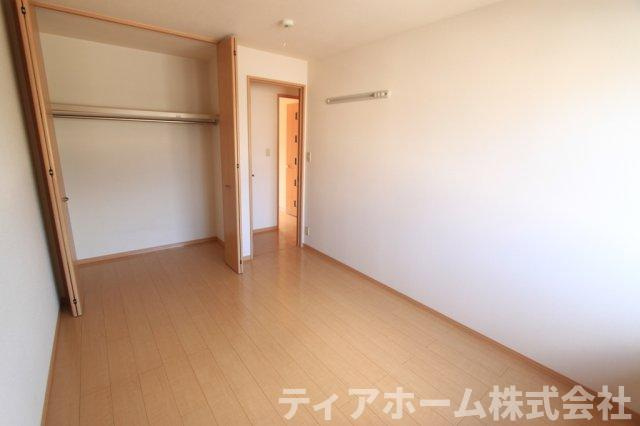 グラフォートⅡの洋室|明るい洋室です