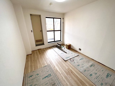 【洋室】 | プラザハピネス高安 | ゆったりした洋室です