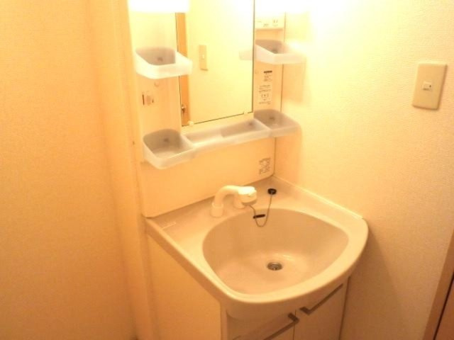 ウィルモアARの洗面所|使いやすい洗面所です