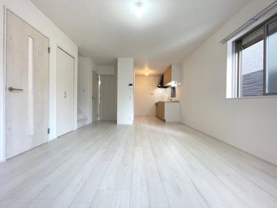 【居間・リビング】 | 池田市豊島南2丁目貸家