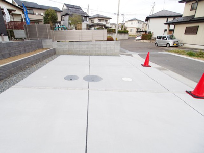 【駐車場】 | Blooming　Garden　本宮市青田孫市　13号棟