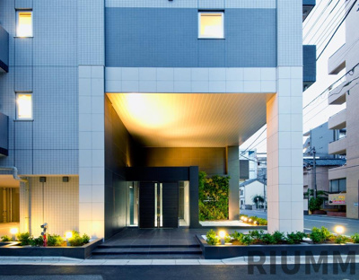 【外観】 | ジェノヴィア新宿御苑グリーンヴェール（GENOVIA新宿御苑 green veil）