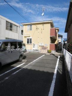 【駐車場】