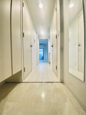 【玄関】 | グランデセレジェイラ北梅田ミラージュ