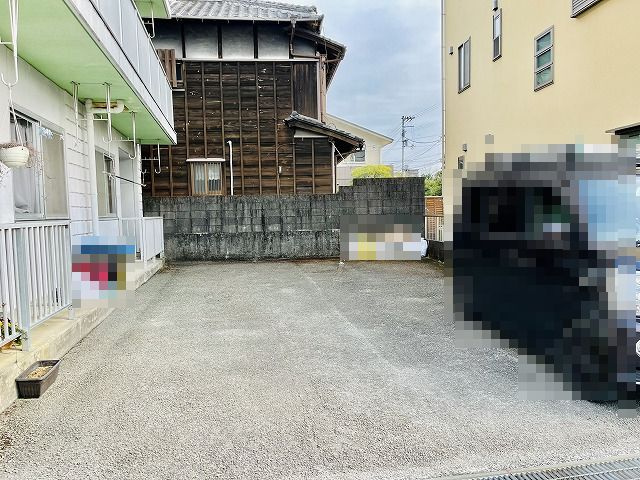 NTハイツの駐車場|駐車スペースもあります