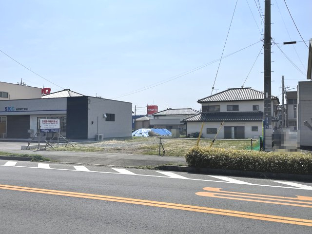 【外観】 | 鹿沼市西茂呂一丁目 【店舗・事務所用地】 建築条件付き | 接道幅員約19ｍ(両側歩道を含む)