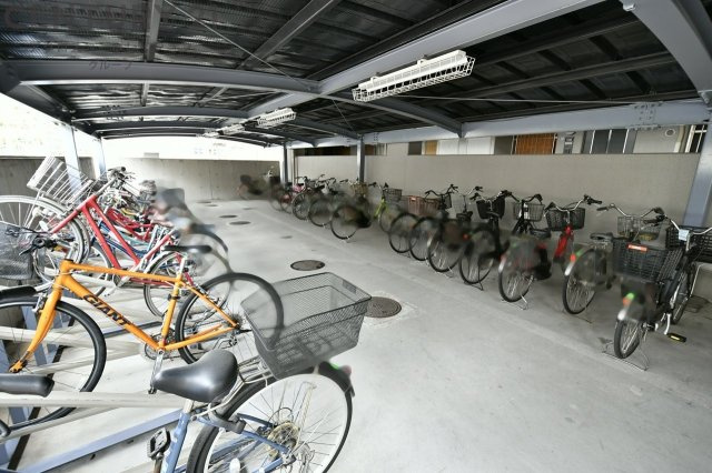 駐輪場