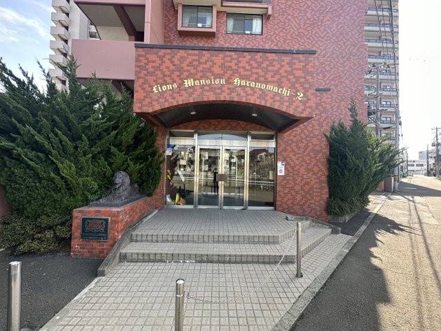 ライオンズマンション原町第2の外観