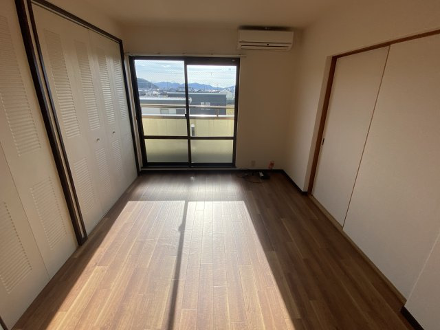 レジデンス香呂の寝室