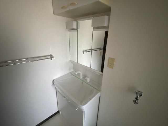 レジデンス香呂の洗面所