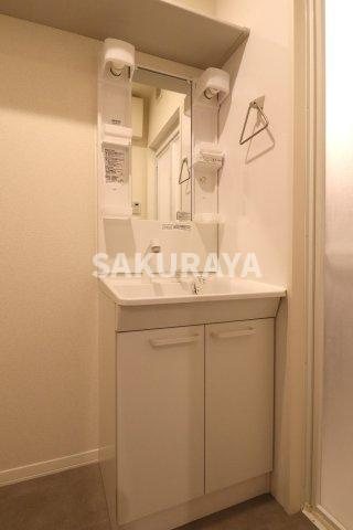 プロスパー2の独立洗面台|2024年撮影。現況と異なる場合がございます。