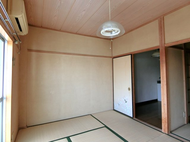 和光ハイツの和室